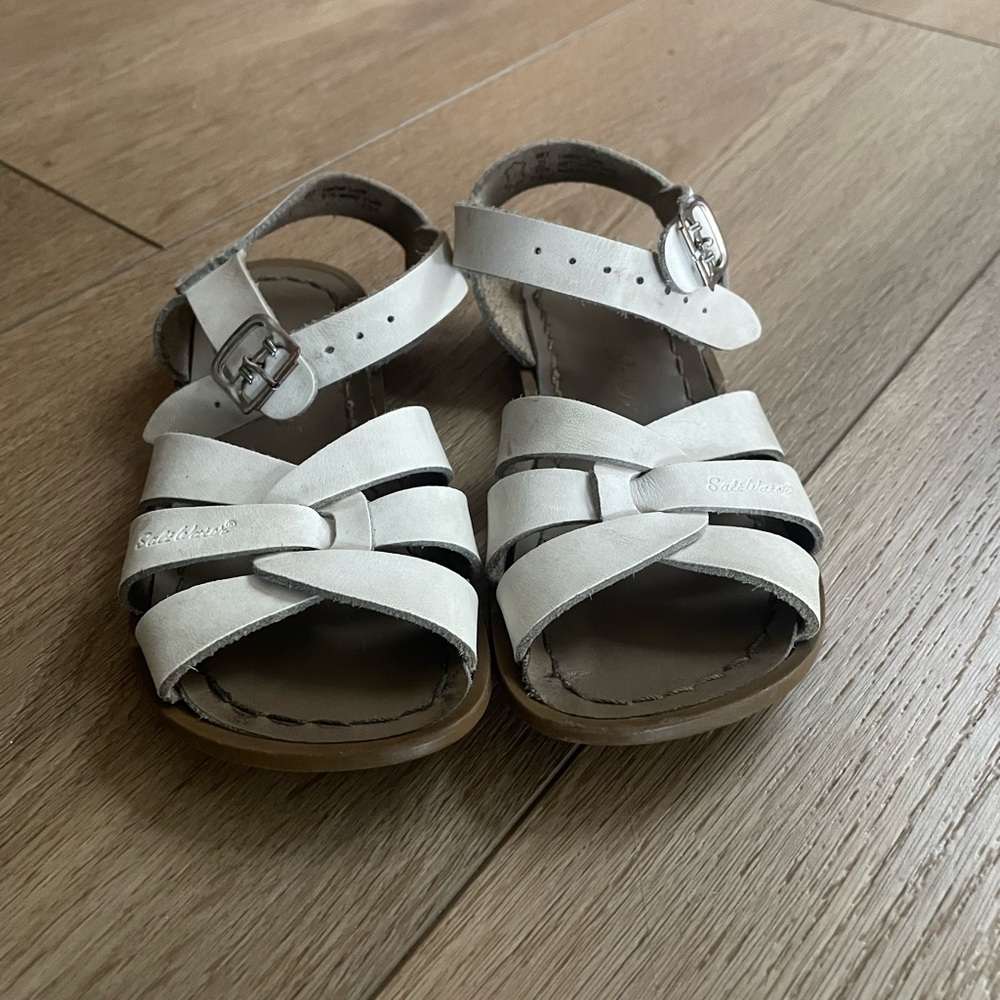 Saltwater sandals